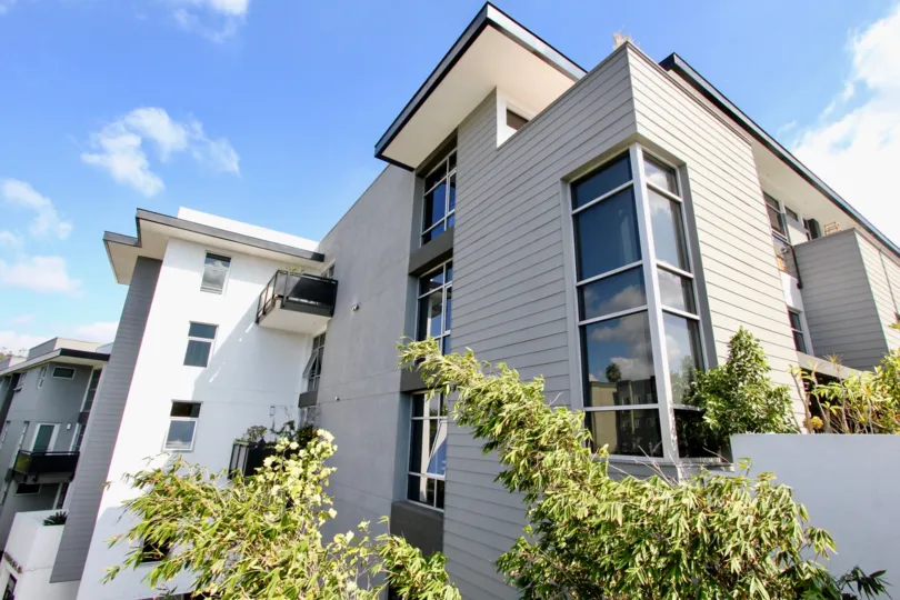 The windows in Sunset Silver Lake Lofts