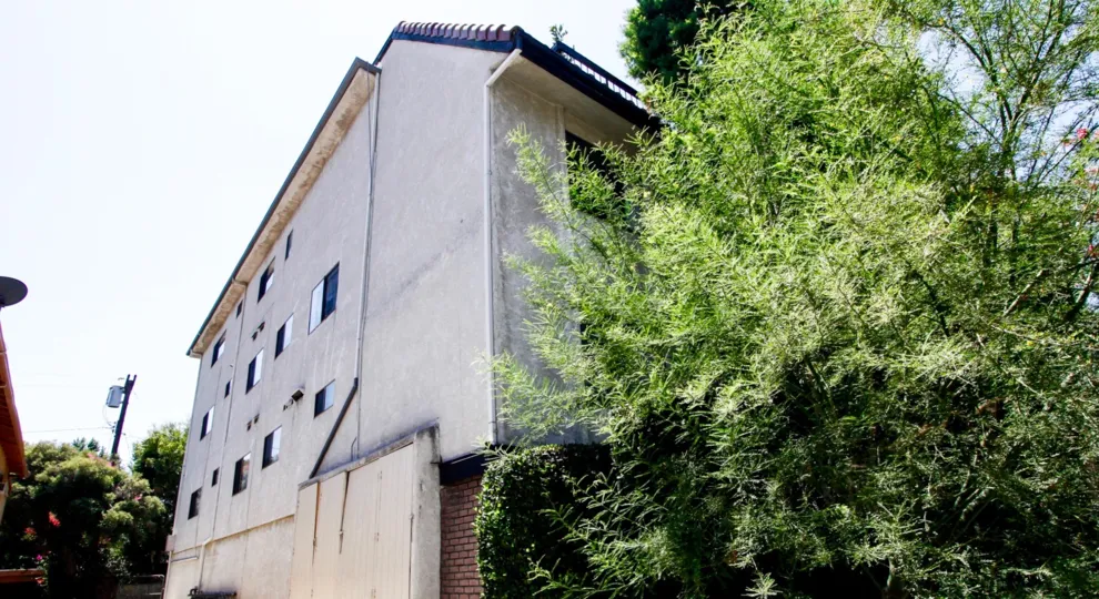 The building at 11560 Moorpark St