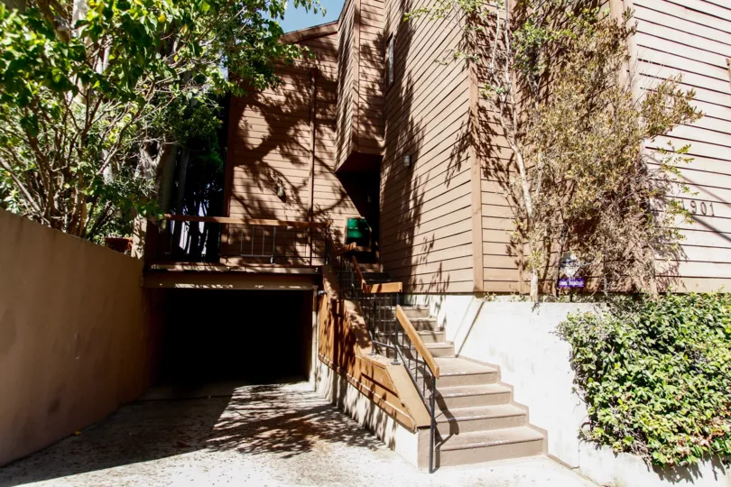 The entrance into 11901 Laurelwood Dr