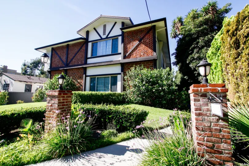 The walkway up to 12803 Bloomfield St in Studio City