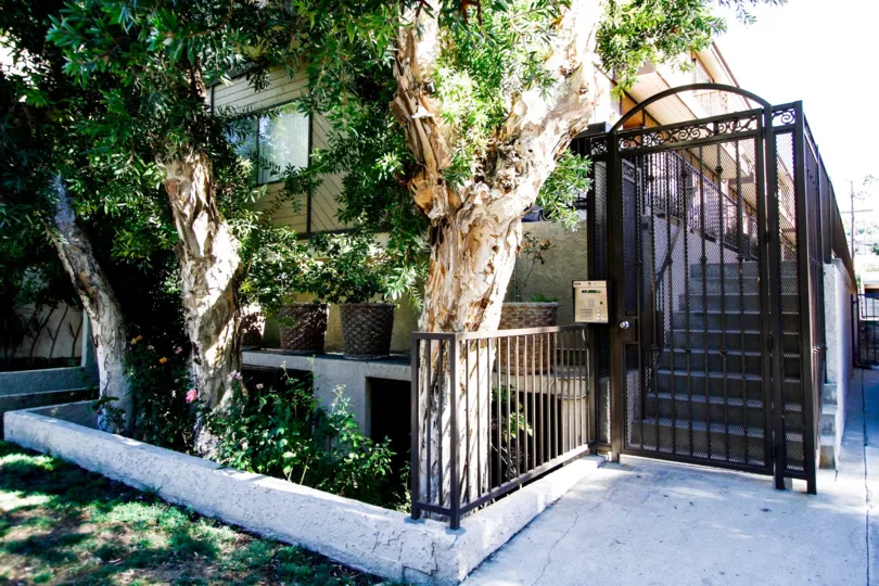 The sidewalk up to 13012 Valleyheart Dr in Studio City