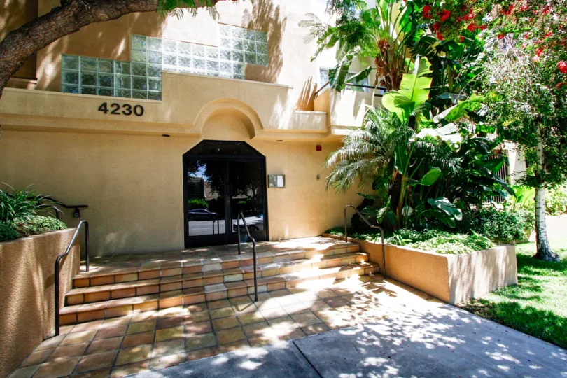 The entrance into 4230 Colfax Ave