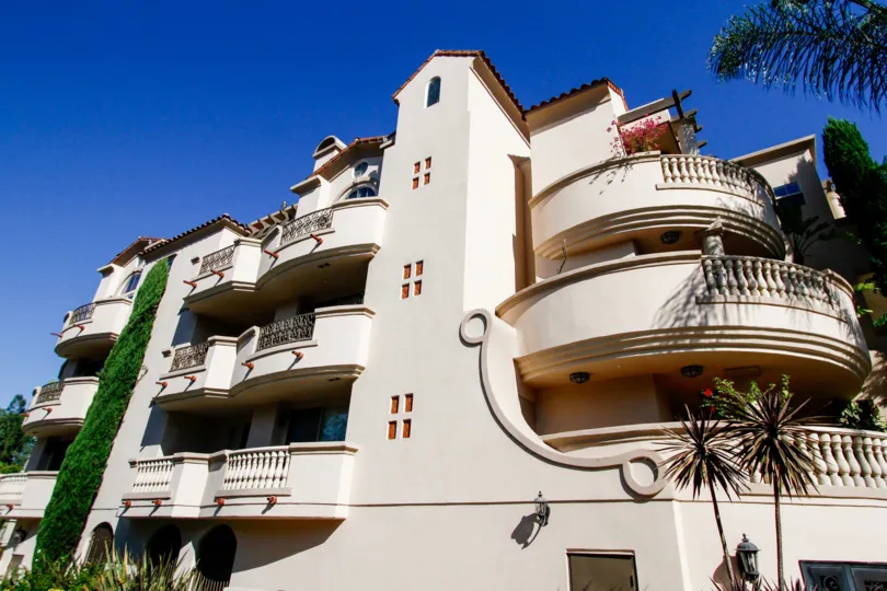The balconies at Bela Sera