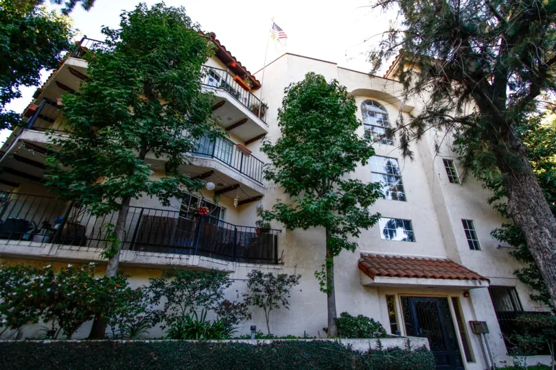 The landscaping around L'Mirage in Studio City