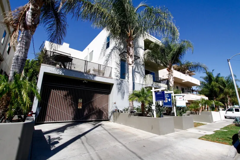 The parking for Laurelwood Villas in Studio City