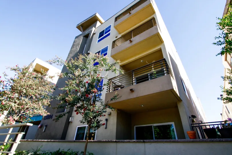 The balconies of the Mirada at Valleyheart
