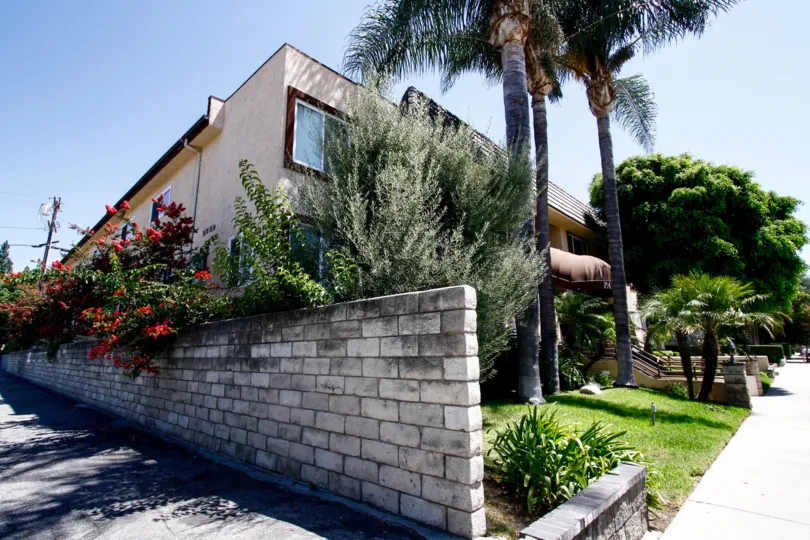 The landscaping at Park Colfax in Studio City