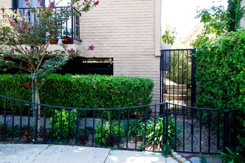 The landscaping at Park Row Townhomes in Studio City