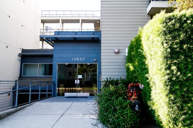 The address of Studio 837 written above the entrance in Studio City