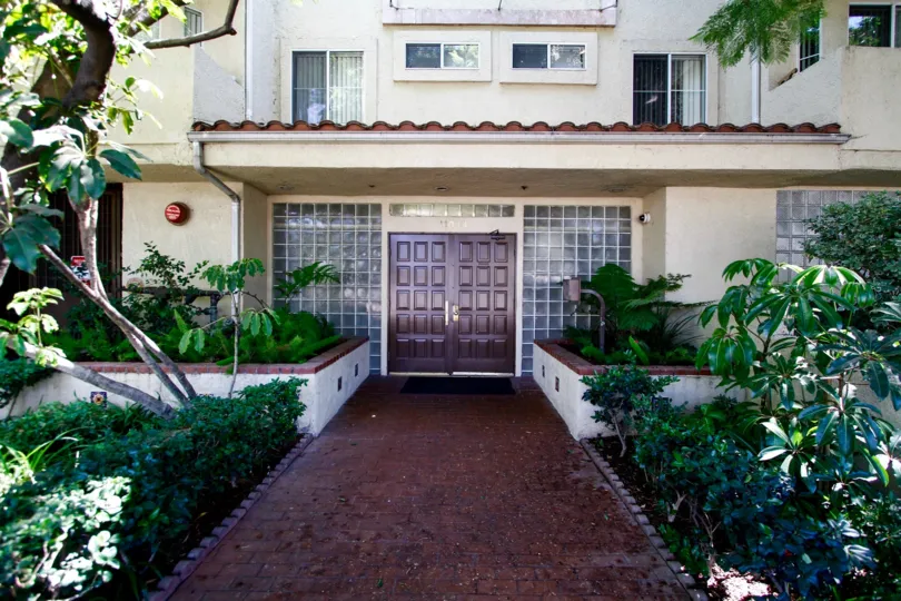 The entryway into Studio City Regency in Studio City