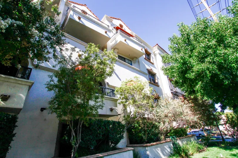 The balconies on the Tamara Condominiums