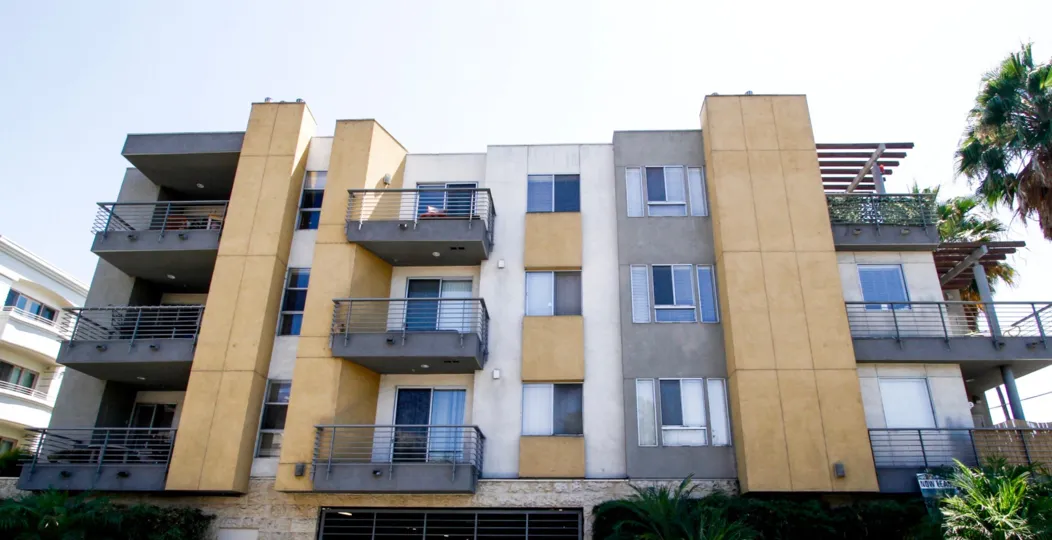 The architecture of The Wodbridge in Studio City