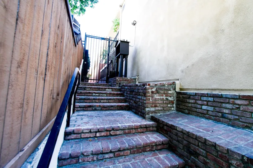 The stairs at the Valleyheart Regency