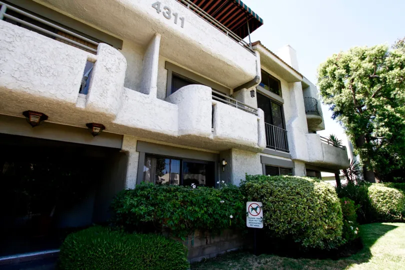 The address on the Windsor Colfax building in Studio City