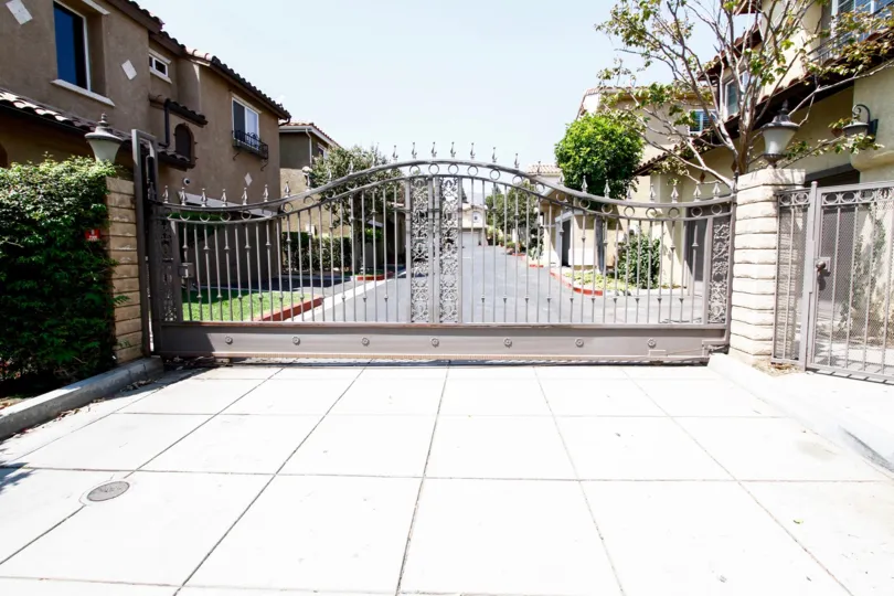 The gate to enter into the property at 29 Mountain View