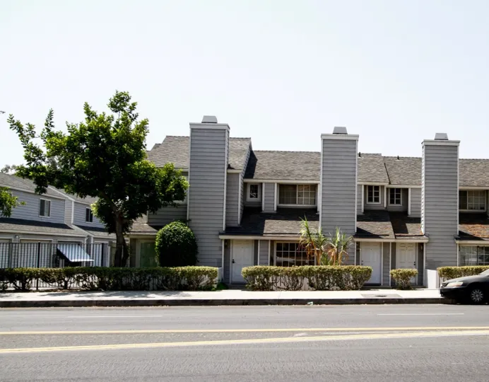 The view of Pensfield Place in Sylmar California