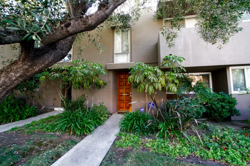 The sidewalk up to Lindley Gardens