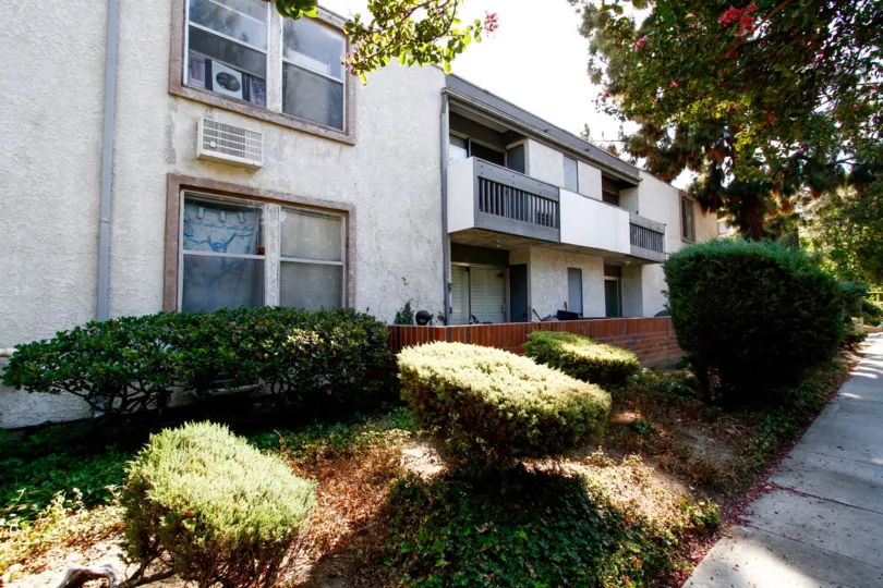 The landscaping around Parc Tarzana