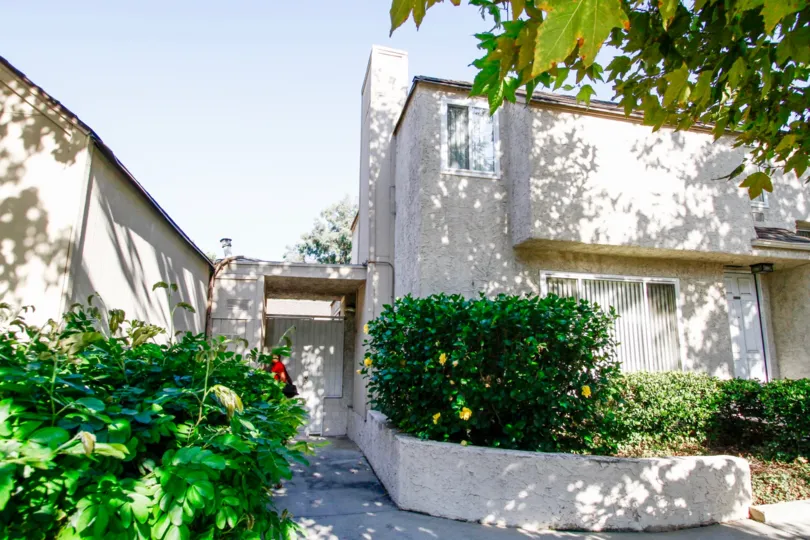 The landscaping around Tarzana Oaks in CA California