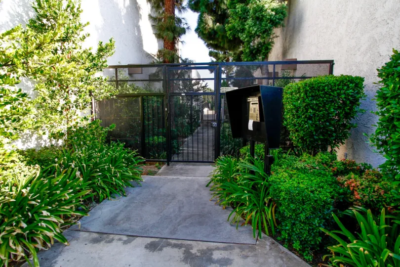 The sidewalk up to Tarzana Villas South in CA California