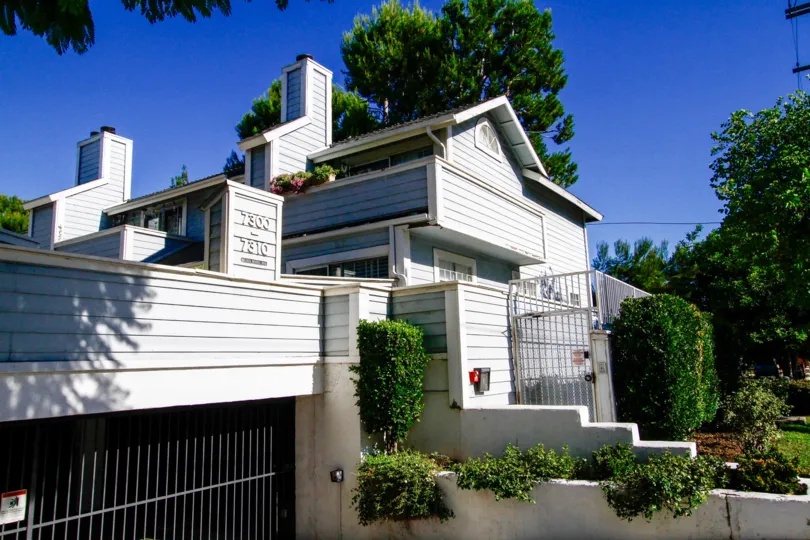 The parking for Balboa Woods