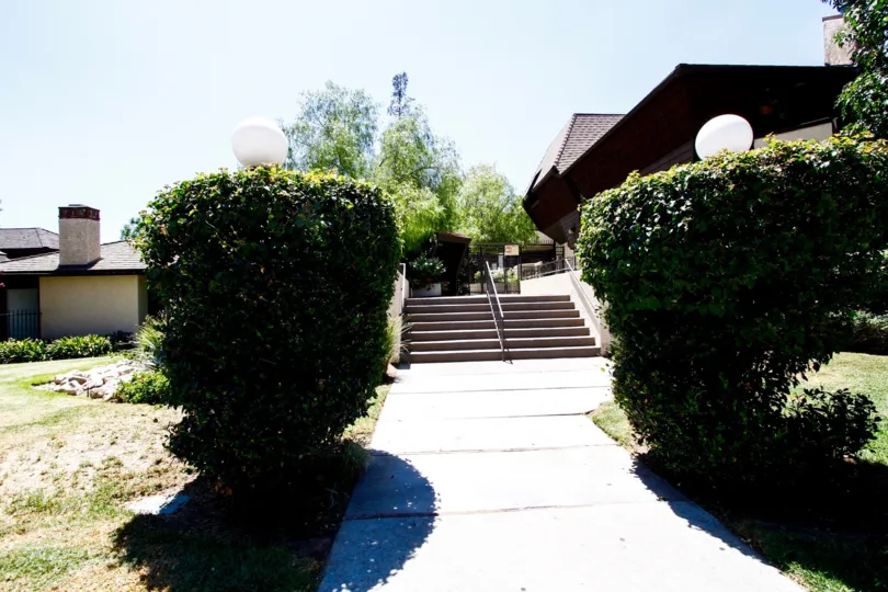 The walkway up to Parkwood Van Nuys in Van Nuys