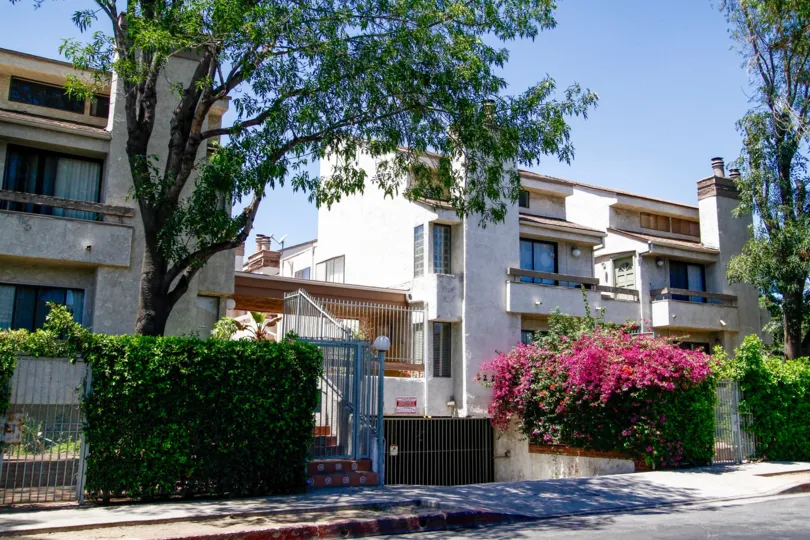 The building at Sandhill Condominiums