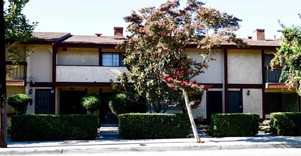 The hedges around Vanowen Forbes Townhomes in Van Nuys
