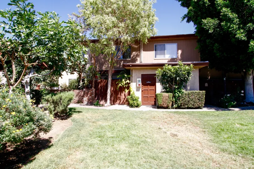 The yard at Walnut Gardens II