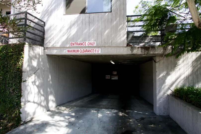 The parking at 2500 Abbot Kinney in Venice