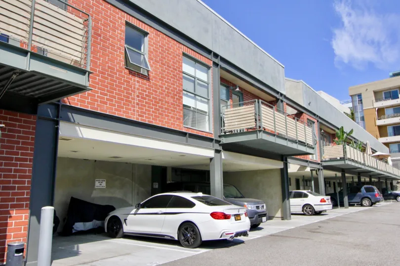 Parking for Silicon Beach Lofts