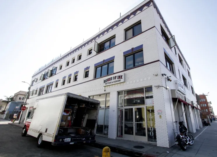 The corner of Venice Beach Art Lofts