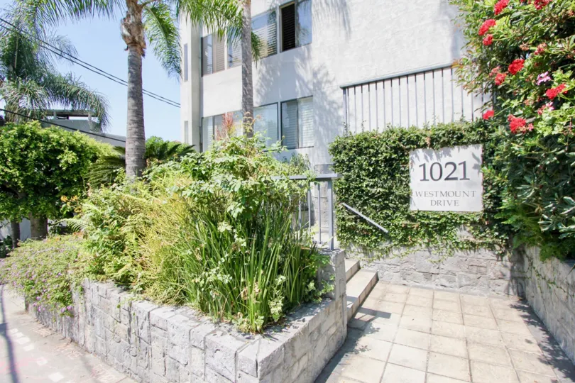 Enjoy a taste of the outdoors in the city. 1021 Westmount offers a beautiful entryway in West Hollywood, California.