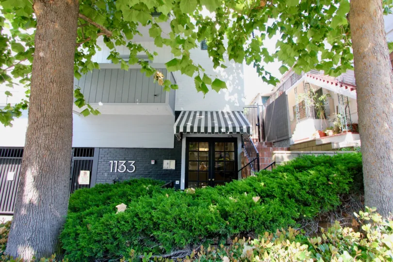 1133 Clark and it's super awesome green area, west hollywood, California
