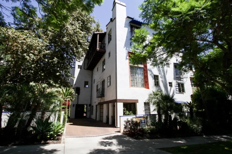 The 7 Fountains building in West Hollywood