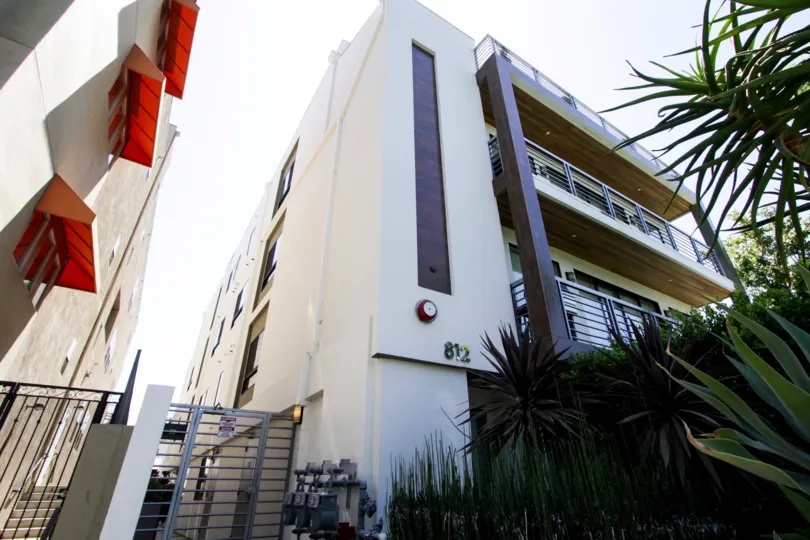 The balconies at 812 N Croft in West Hollywood