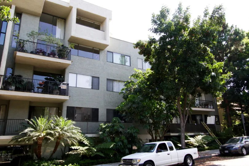 The windows at 9000 Cynthia in West Hollywood