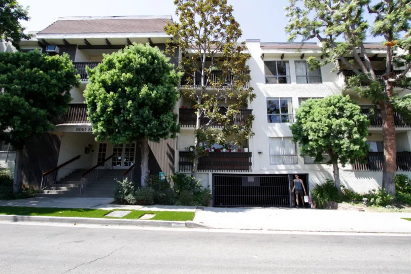 The parking at 9061 Keith in West Hollywood