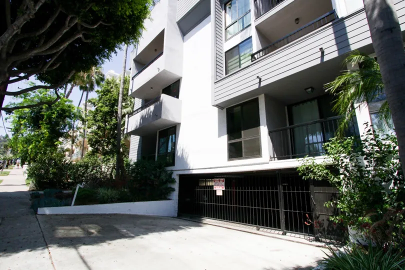 The Doheny Terrace gate for parking