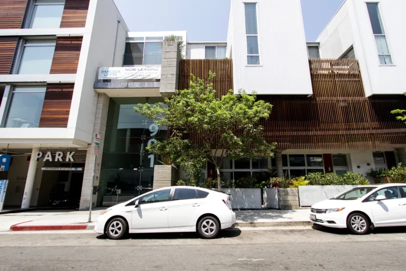 The entrance into Hancock Lofts