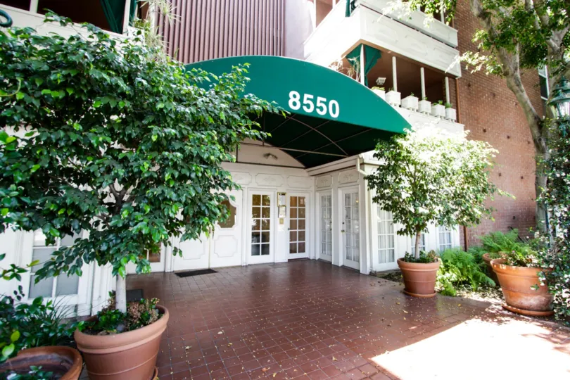 The entryway into Holloway Manor in West Hollywood