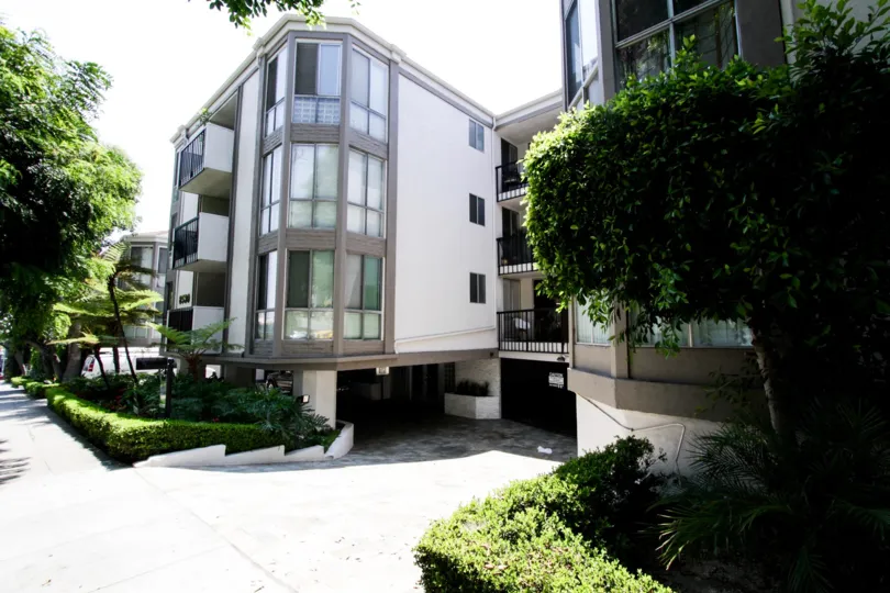 The Holloway Terrace building in West Hollywood