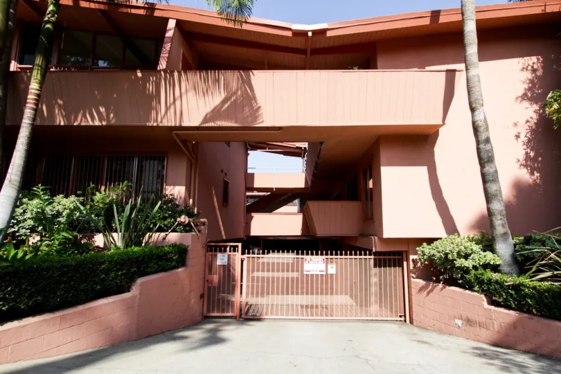 The parking for Hollywood Riviera in West Hollywood