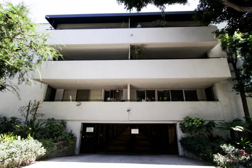The parking at Kings Plaza