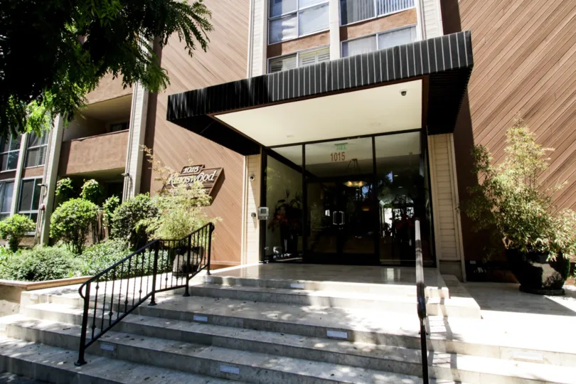 The entrance into Kingswood South in West Hollywood