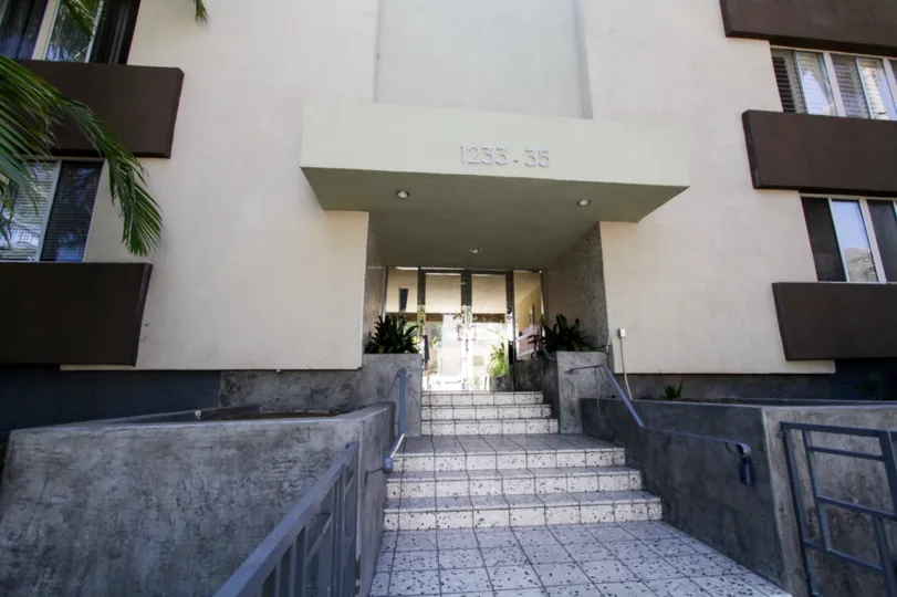 The entryway into Laurel Condos in West Hollywood