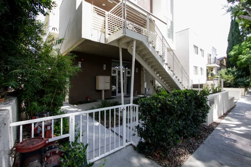 The walkway around Stanview Court