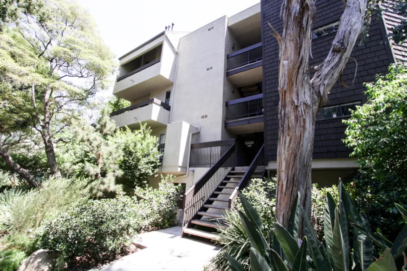 The entrance into The Courtyards in West Hollywood