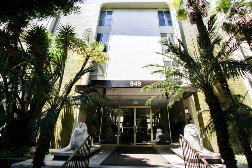 The entrance into The Trafalgar in West Hollywood