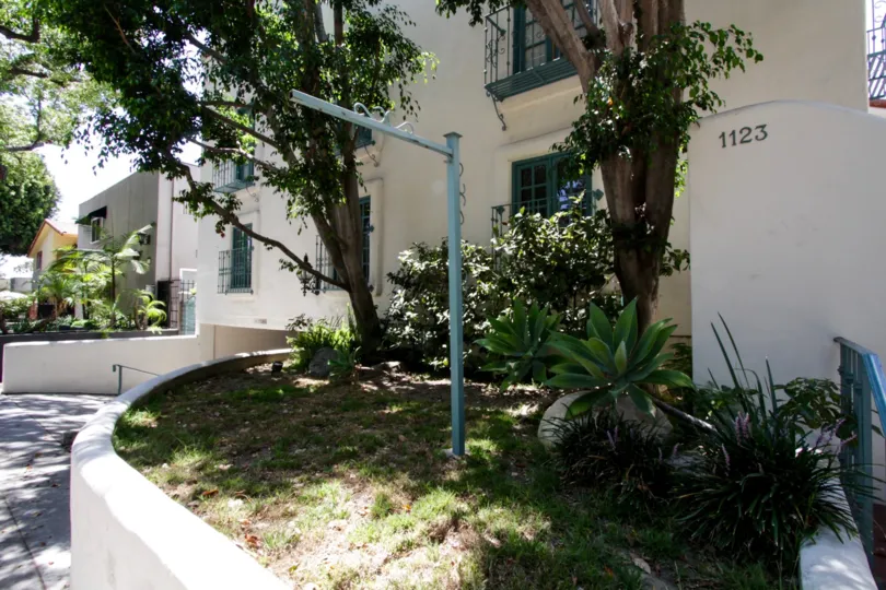 The landscaping around Villa Flores in West Hollywood